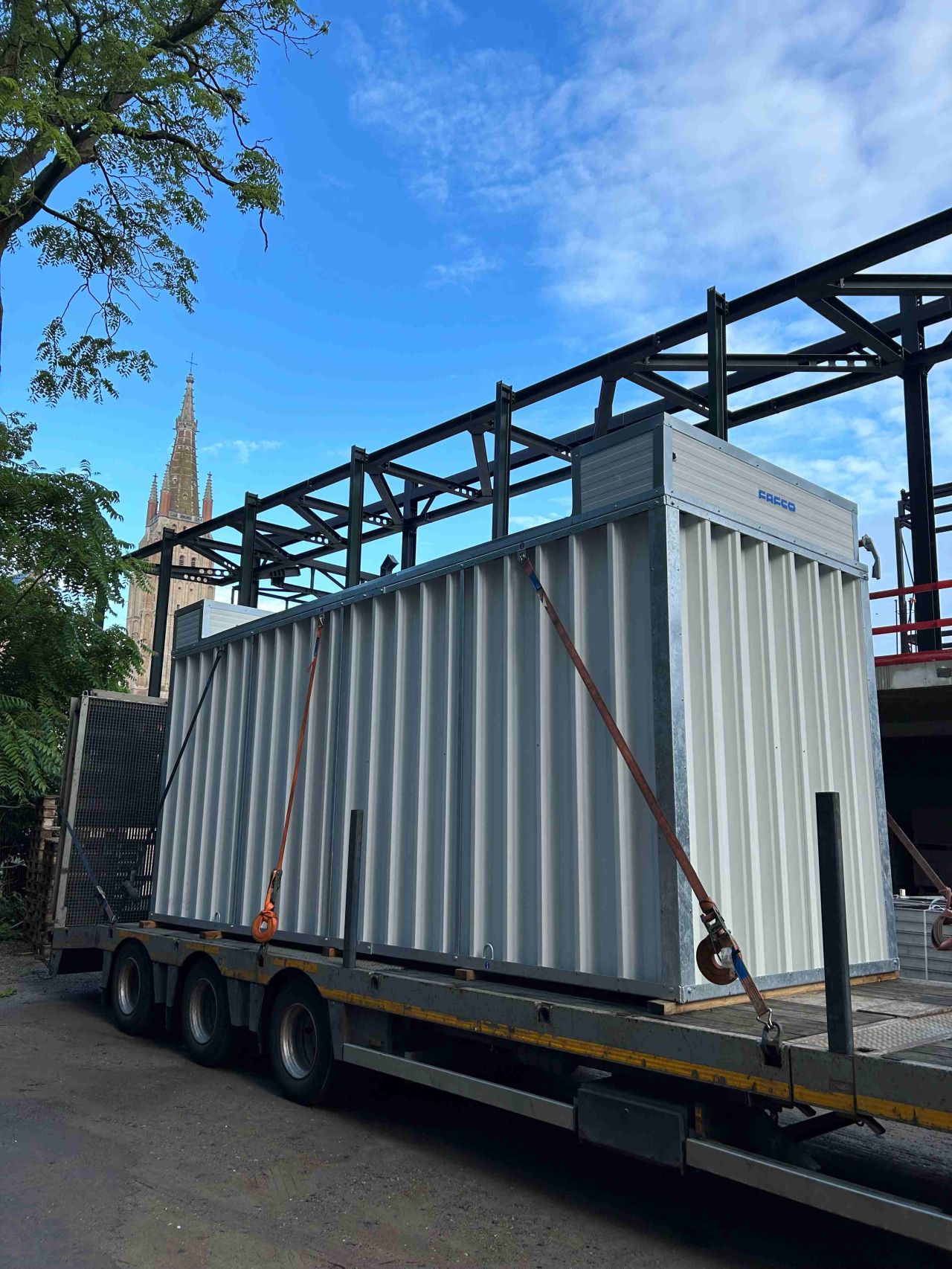 1,300kWh ICEBAT Cold Battery energy storage system